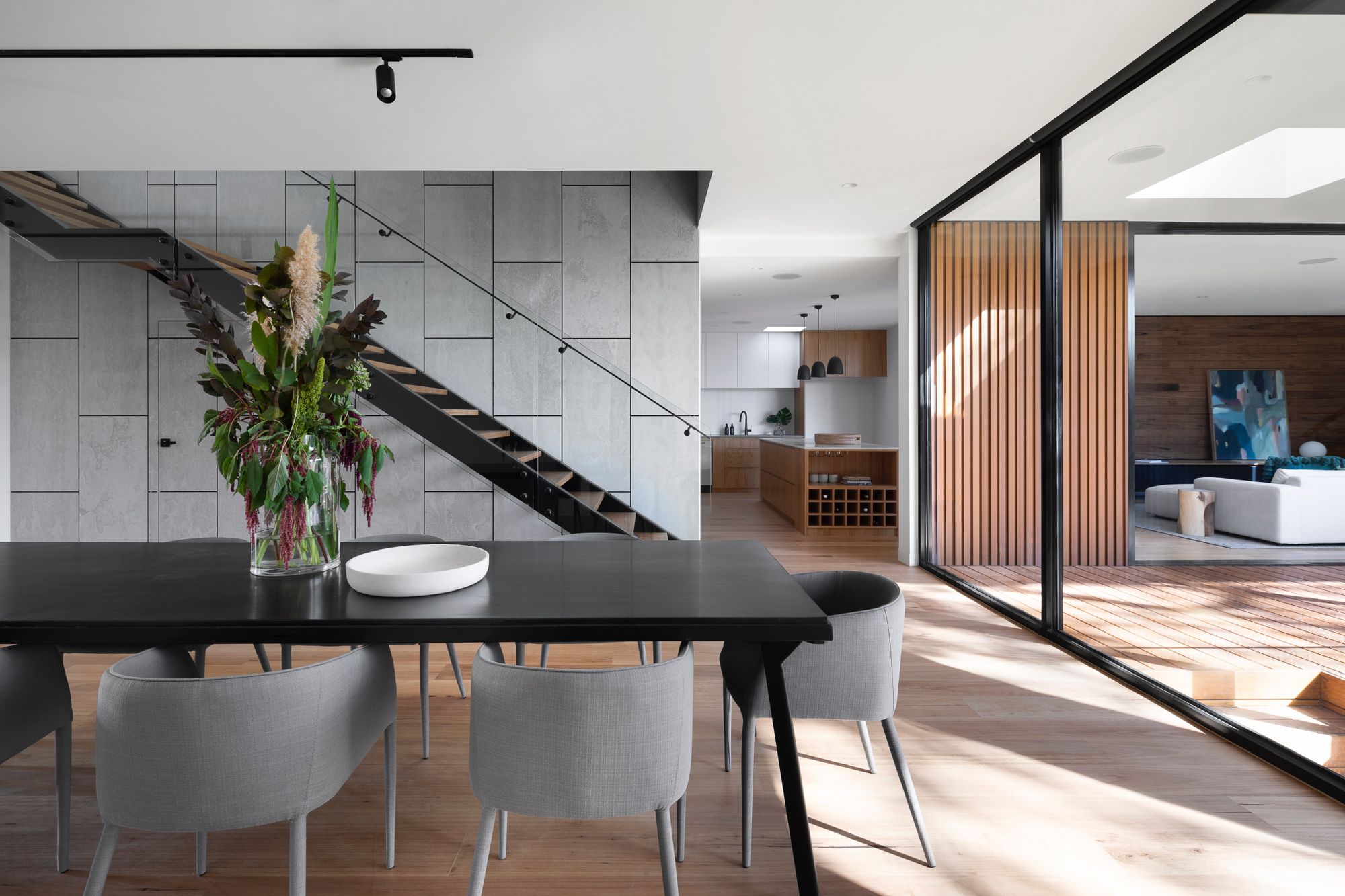 interiores minimalistas en diferentes espacios del hogar